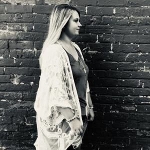 Meet your Posher, Taylor